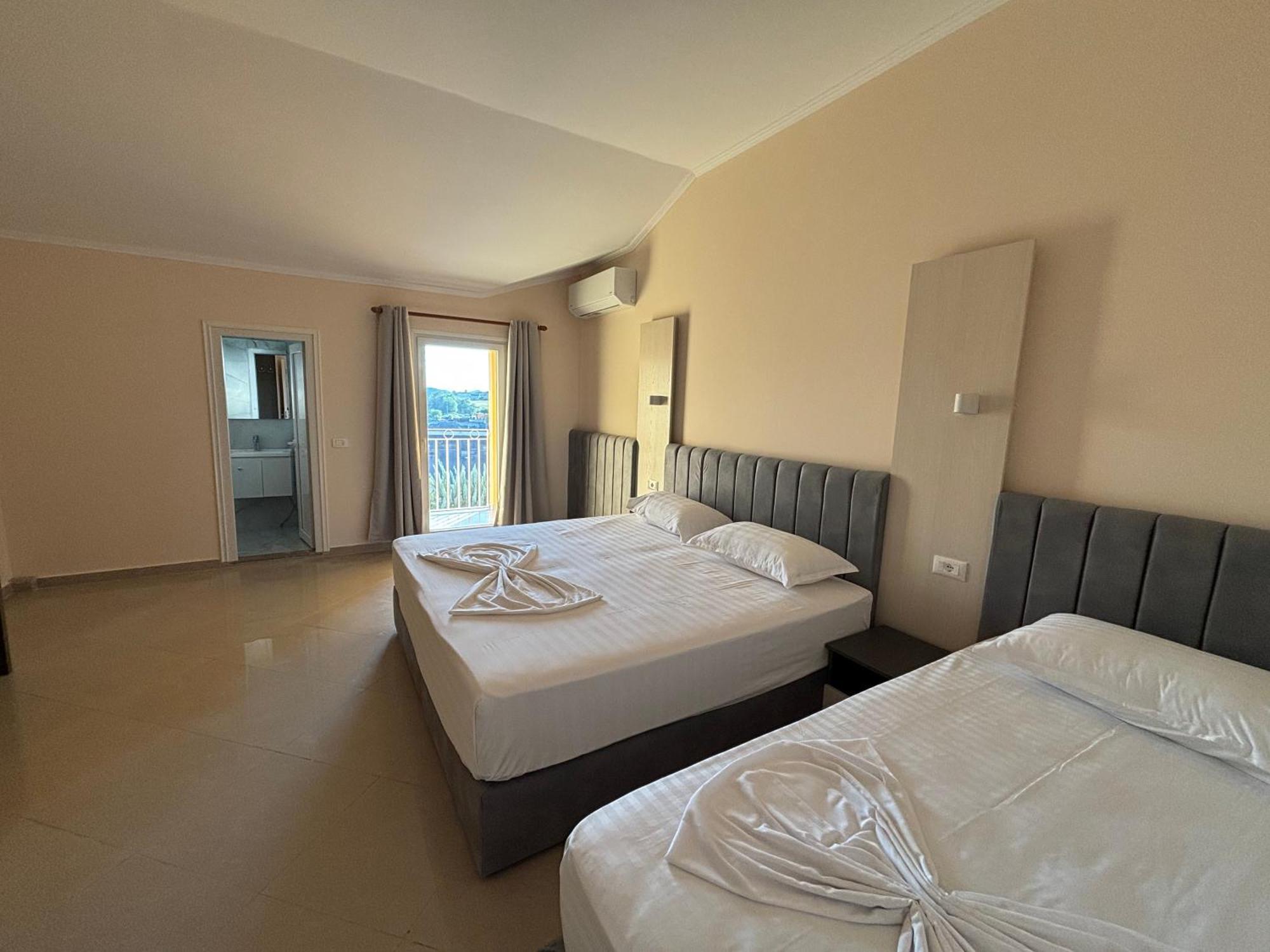 Hotel Restorant Halal Il Tramonto. Vorë Extérieur photo