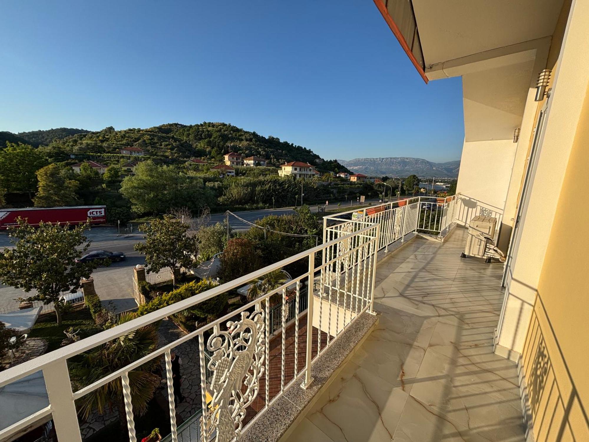 Hotel Restorant Halal Il Tramonto. Vorë Extérieur photo