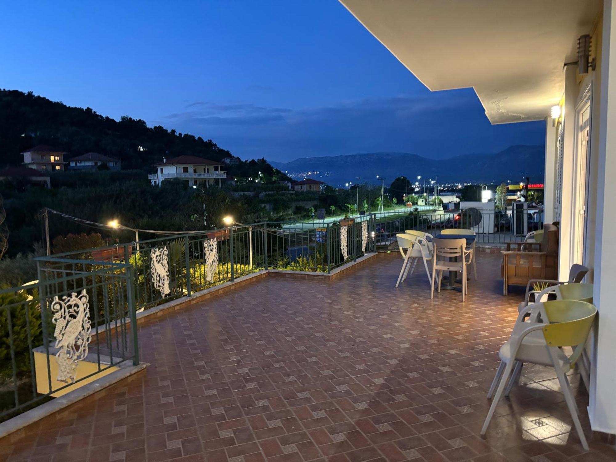 Hotel Restorant Halal Il Tramonto. Vorë Extérieur photo